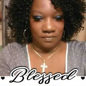 Meet your Posher, Loretta